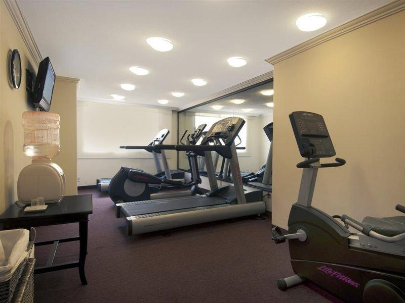 Fiesta Inn Toluca Centro Zewnętrze zdjęcie